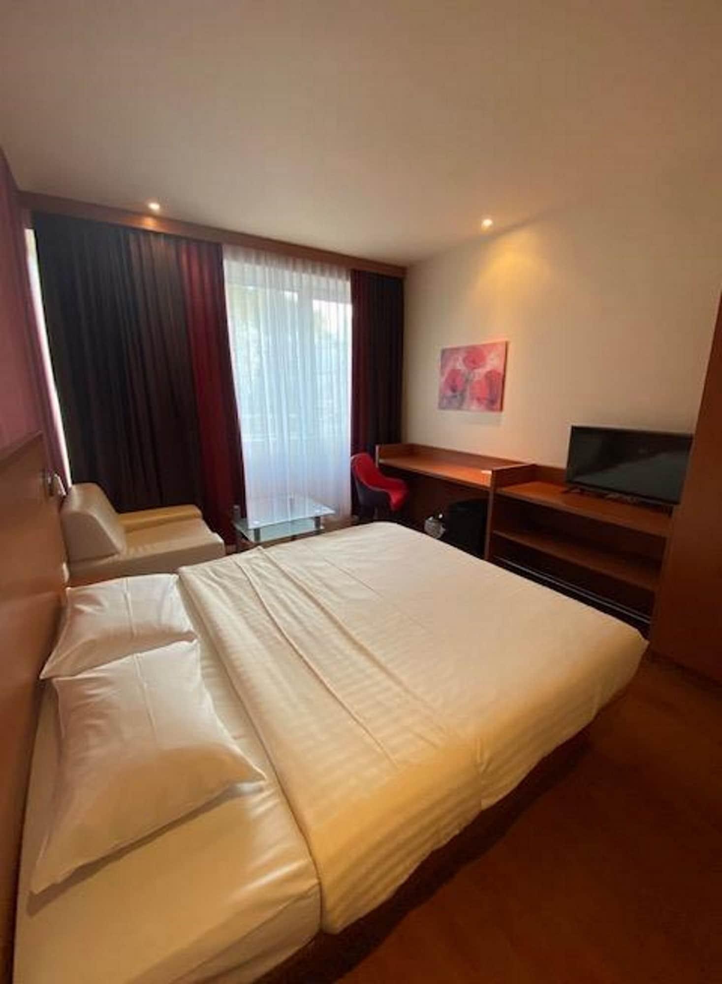 Leonardo Hotel Salzburg City Center Eksteriør billede
