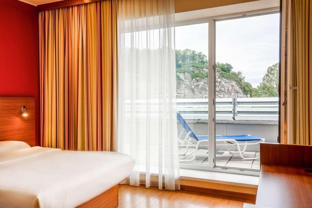 Leonardo Hotel Salzburg City Center Eksteriør billede